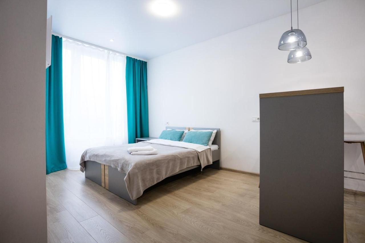 Nyvky Like Home - Studio - Apt 21 Kiev Esterno foto