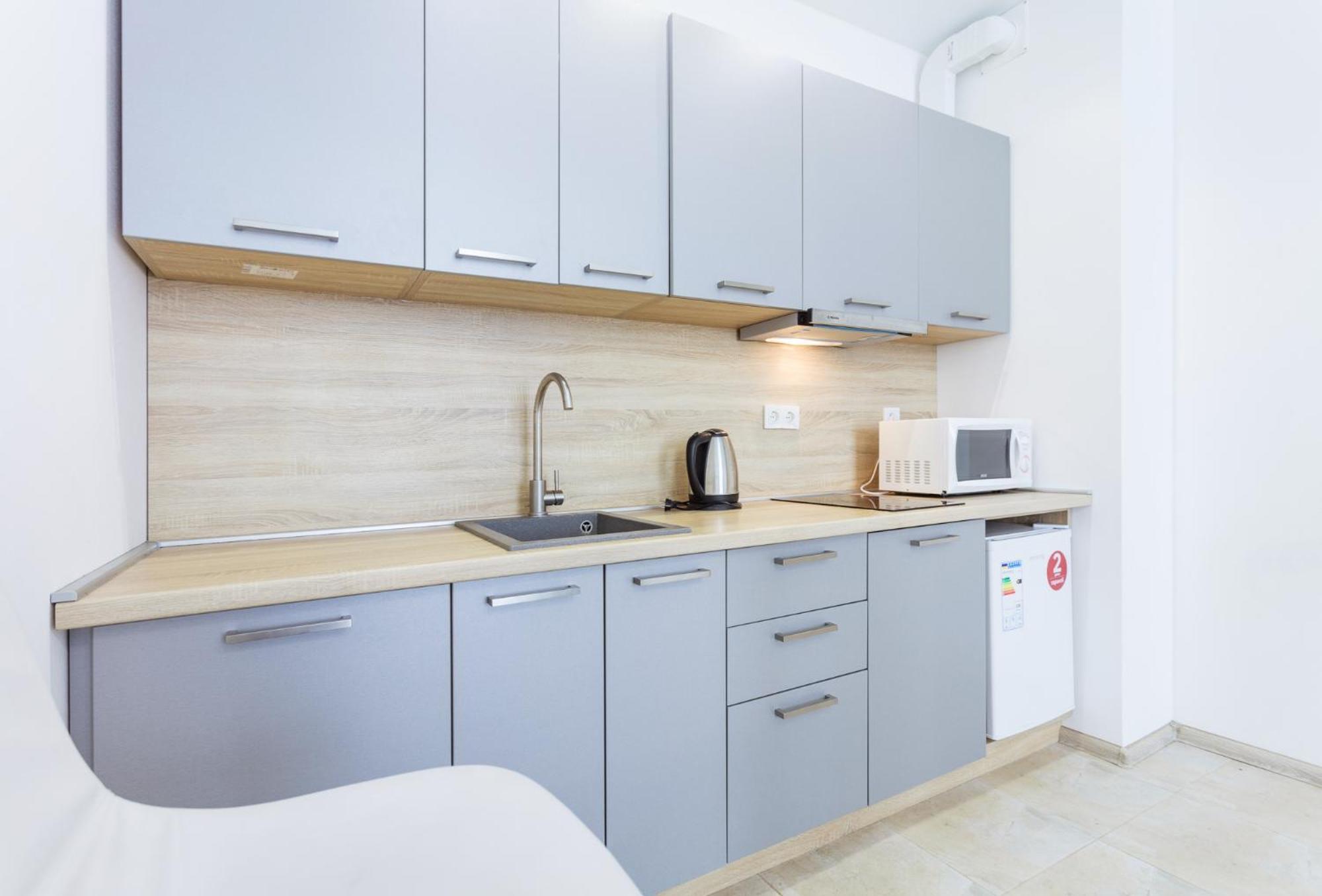 Nyvky Like Home - Studio - Apt 21 Kiev Esterno foto